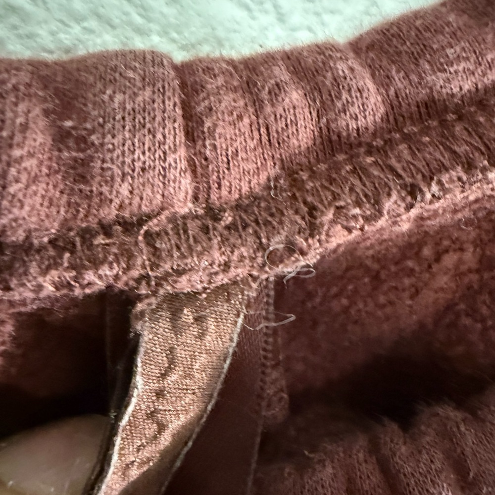 SKIMS Burgundy Track Pants - Picture 4 of 7